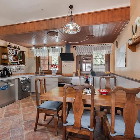 Villa Lola Sunset Place *